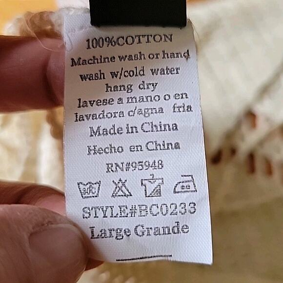 Windsor Ivory Crochet High Neck Halter Top NEW Openwork Lace Up Back Boho Hippie - Picture 6 of 7